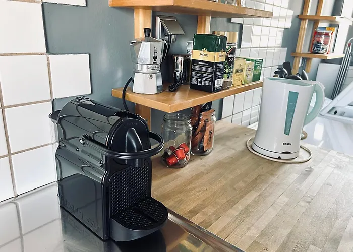 Elegant Downtown By White Tower 公寓 *