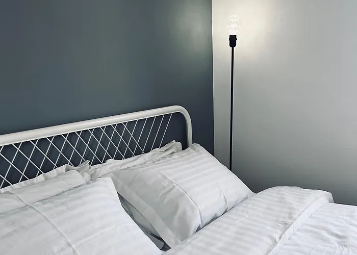 公寓 Elegant Downtown By White Tower *